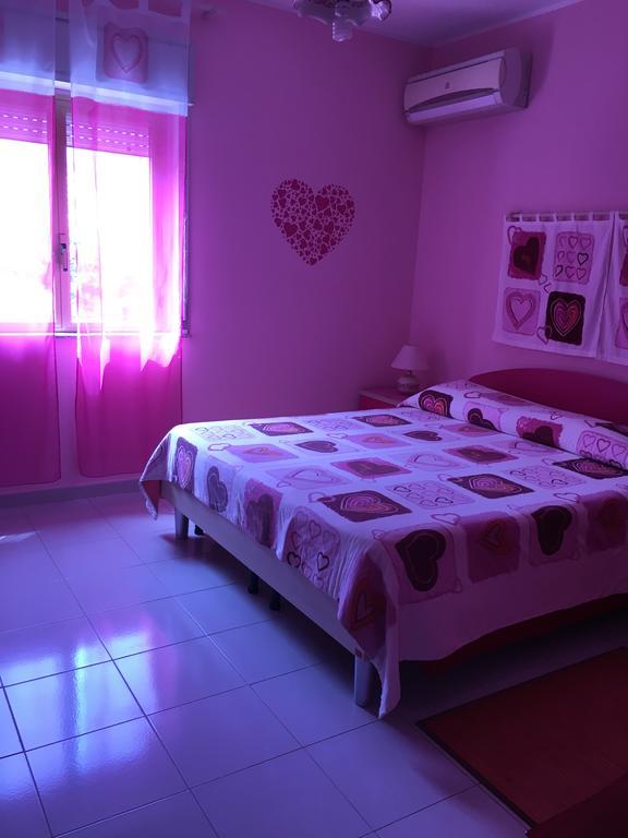 I Colori Dell'Arcobaleno Bed and Breakfast Santo Stefano di Camastra Exteriör bild